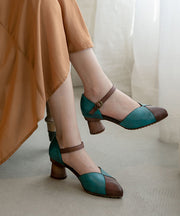 Kaffeeblaue Spleißen High Heels Chunky Rindsleder Retro Schnallenriemen High Heels