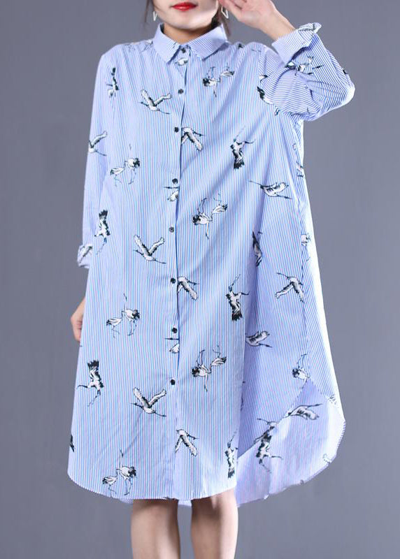 Lockeres Frühlingsstreifenkleid mit Kranichdruck