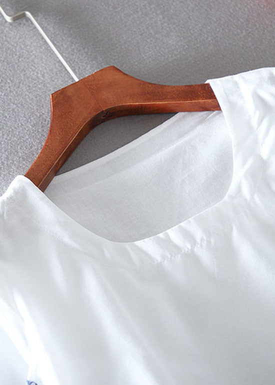 Süße weiße O-Neck bestickte Chiffon-Tops mit Laternenärmeln
