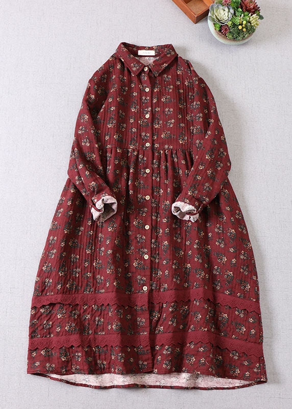 Elegantes Feiertagskleid aus Baumwolle mit Maulbeerdruckknopf und Frühling