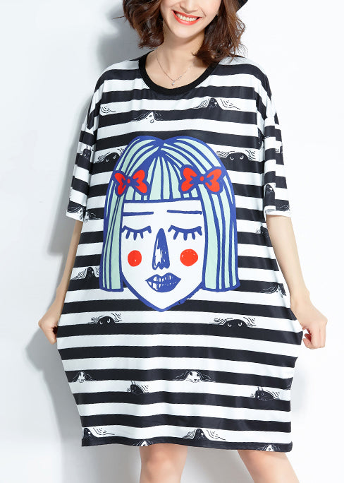 Italienische schwarz-weiß gestreifte Seidenmischkleidung Organic Outfits Baggy Short Sommerkleid mit O-Ausschnitt