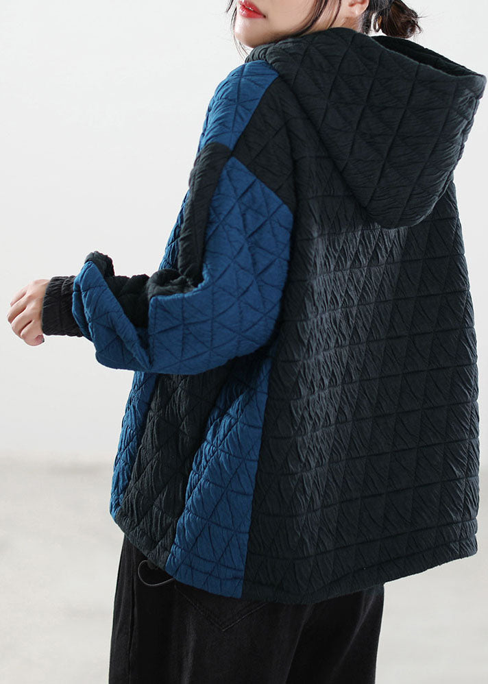 Modernes blaues Patchwork-Sweatshirt aus feiner Baumwolle mit Kapuze Winter