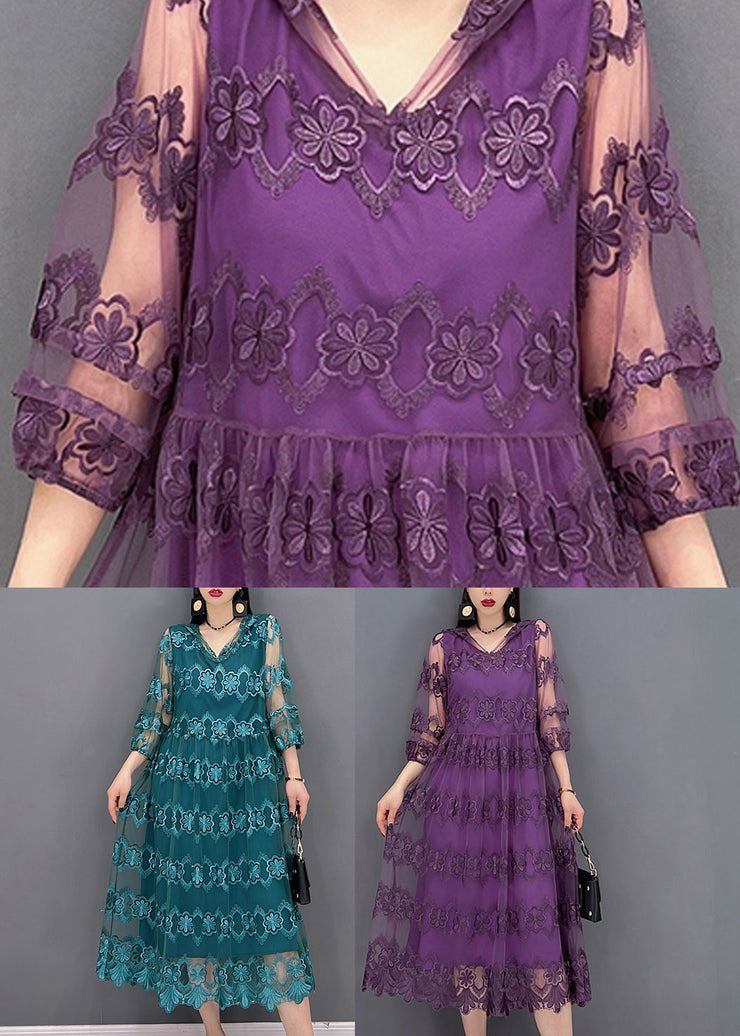Modernes lila V-Ausschnitt besticktes Patchwork-Kapuzenkleid mit floraler Spitze und langen Ärmeln