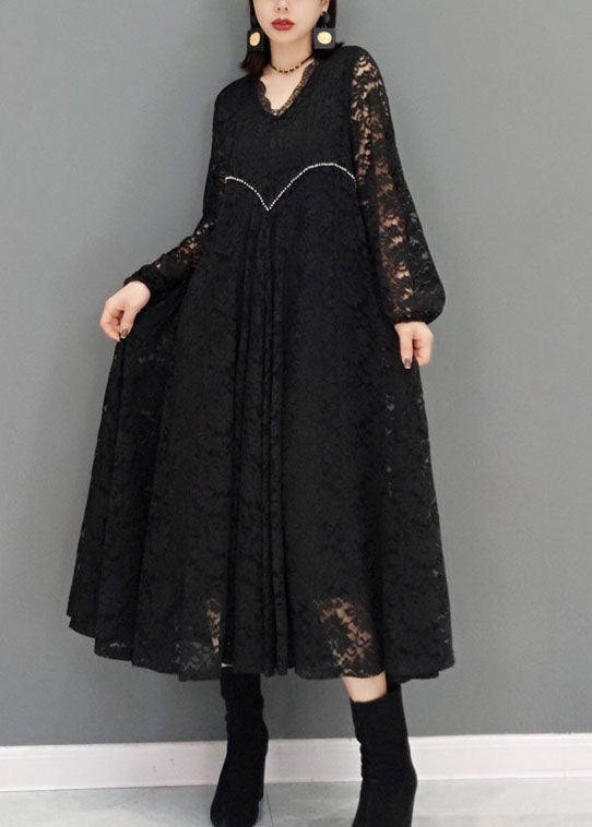 Plus Size Schwarz V-Ausschnitt aushöhlen Spitzenkleider Frühling