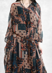 Plus Size Khaki Blau V-Ausschnitt Print Taschen Krawatte Taille Chiffon Kleid Dreiviertel Ärmel