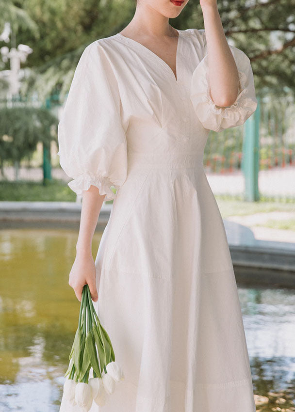 Plus Size White V-Ausschnitt Laternenärmel Rüschen Maxikleider