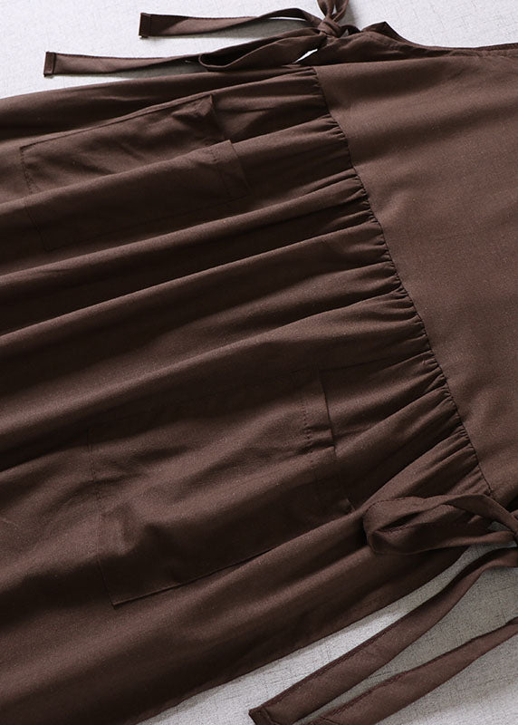 Stilvolles, ärmelloses Kleid mit Patchwork-Taschen und Kaffeeschleife