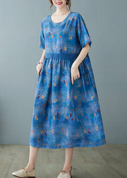 Einzigartiges blaues langes Leinenkleid mit Cinch-Patchwork-Print und kurzen Ärmeln
