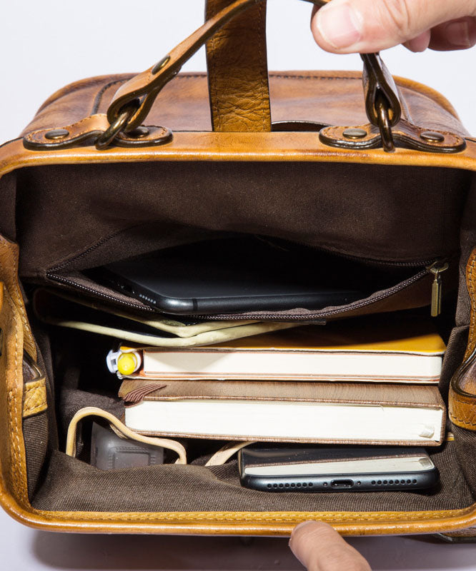 Einzigartige gelbe Rucksacktasche aus Kalbsleder mit großem Fassungsvermögen