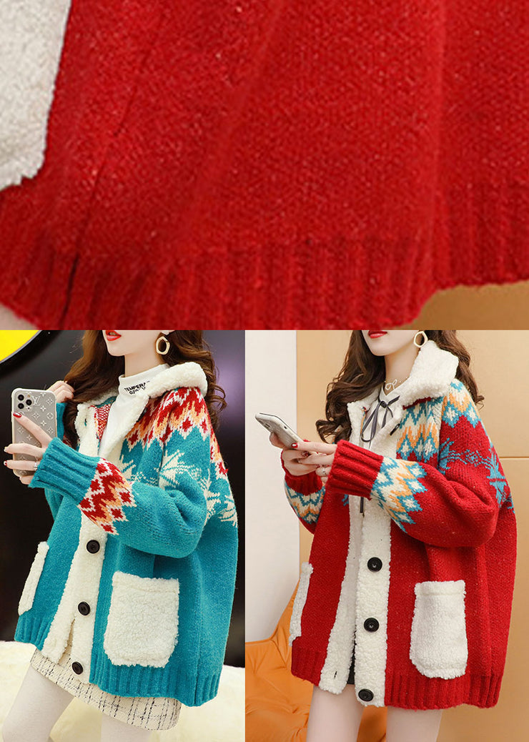 Frauen blauer dicker kuscheliger Knopf-Patchwork-Herbst-Strickmantel